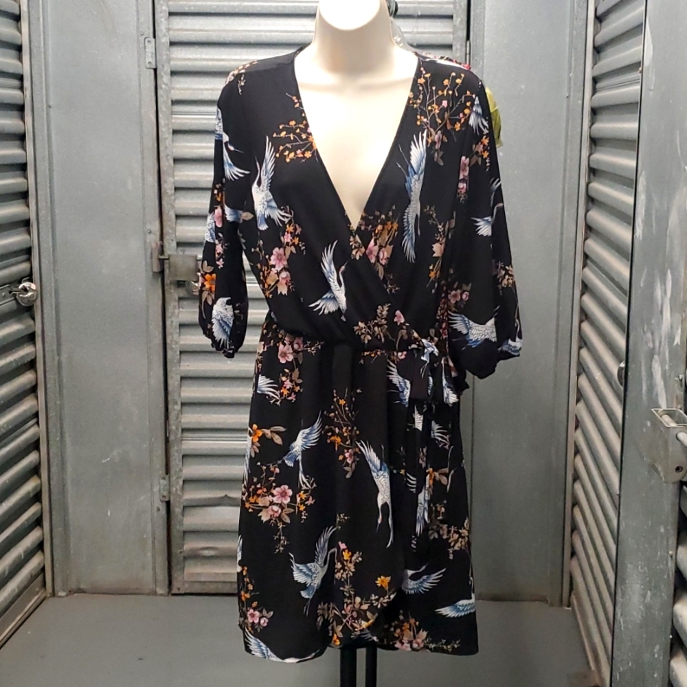 Womens Large, Black Scobe Dress